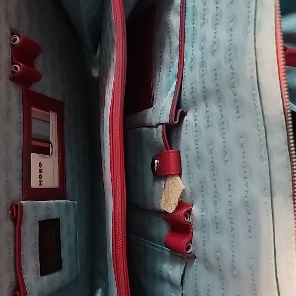 Hobo Raspberry leather briefcase- NWOT - Picture 7 of 9
